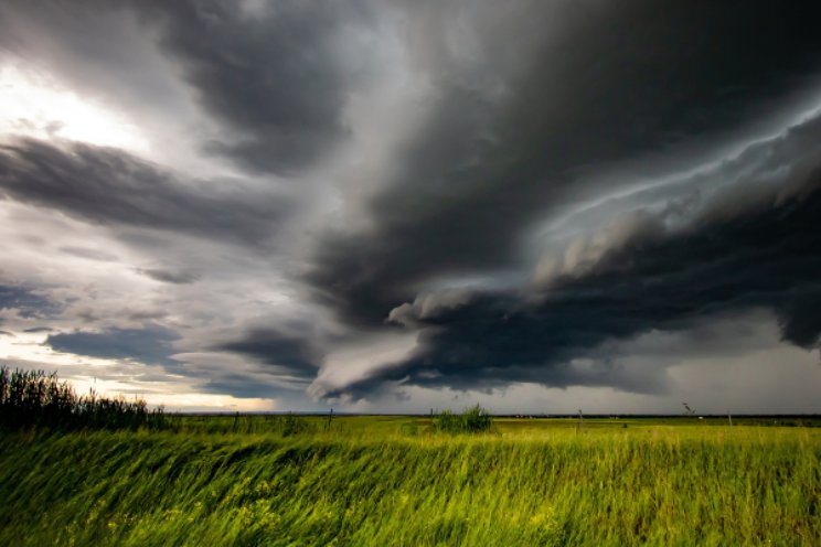 Onweer en wind op komst!